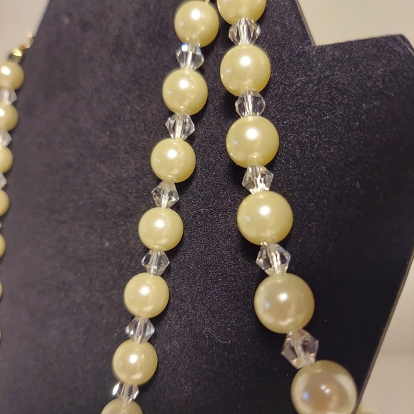 SAQ Clear Crystal Off White FAUX Pearl Beaded Necklace + Bracelet Signed Estate - Picture 2 of 10